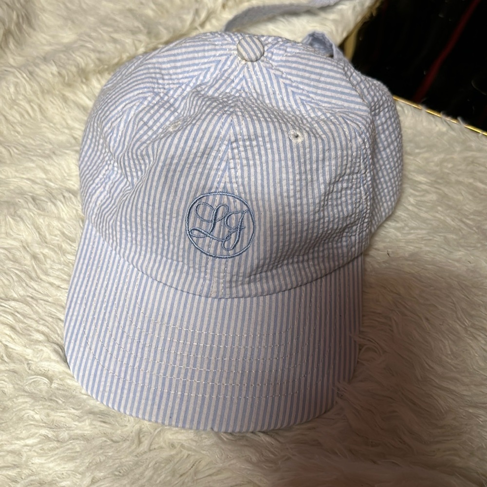 Lauren James hat